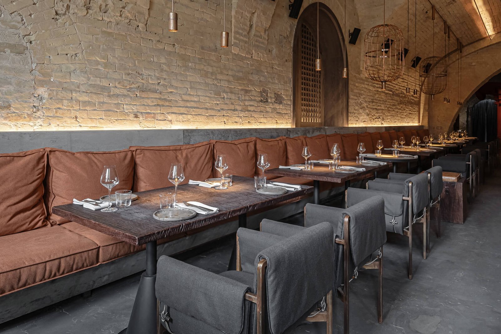 Bar & Restaurant